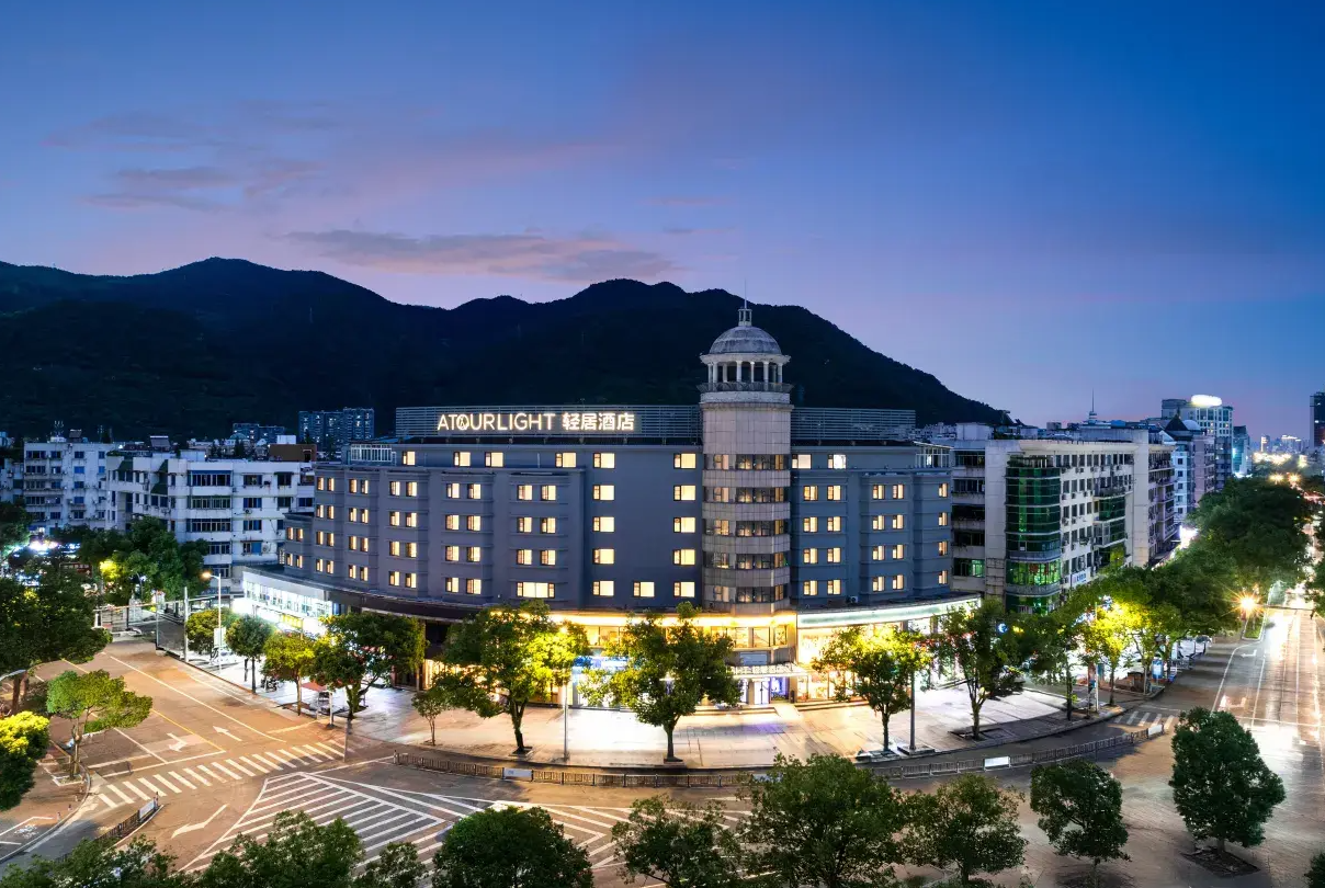 台州临海紫阳街崇和门轻居酒店