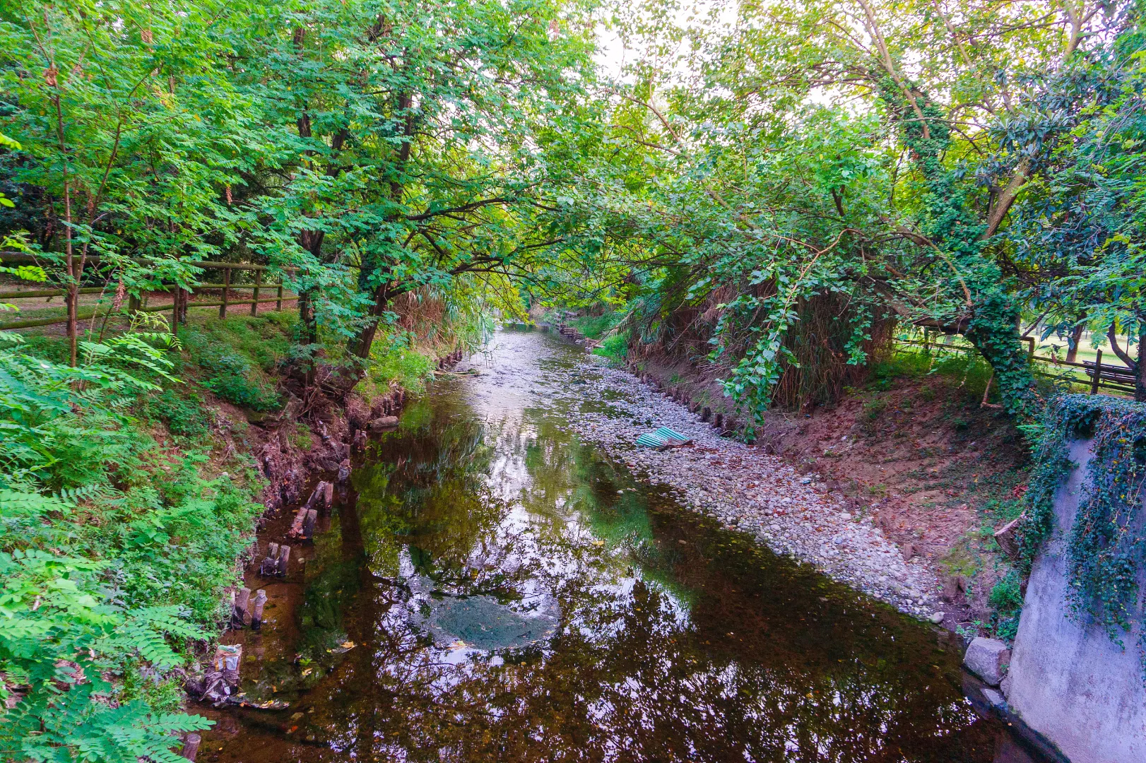 九峰公园（Jiufeng Park）
