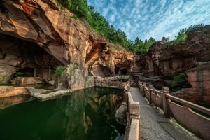 蛇蟠岛（Shepan Island）—— 千洞之岛，东海秘境